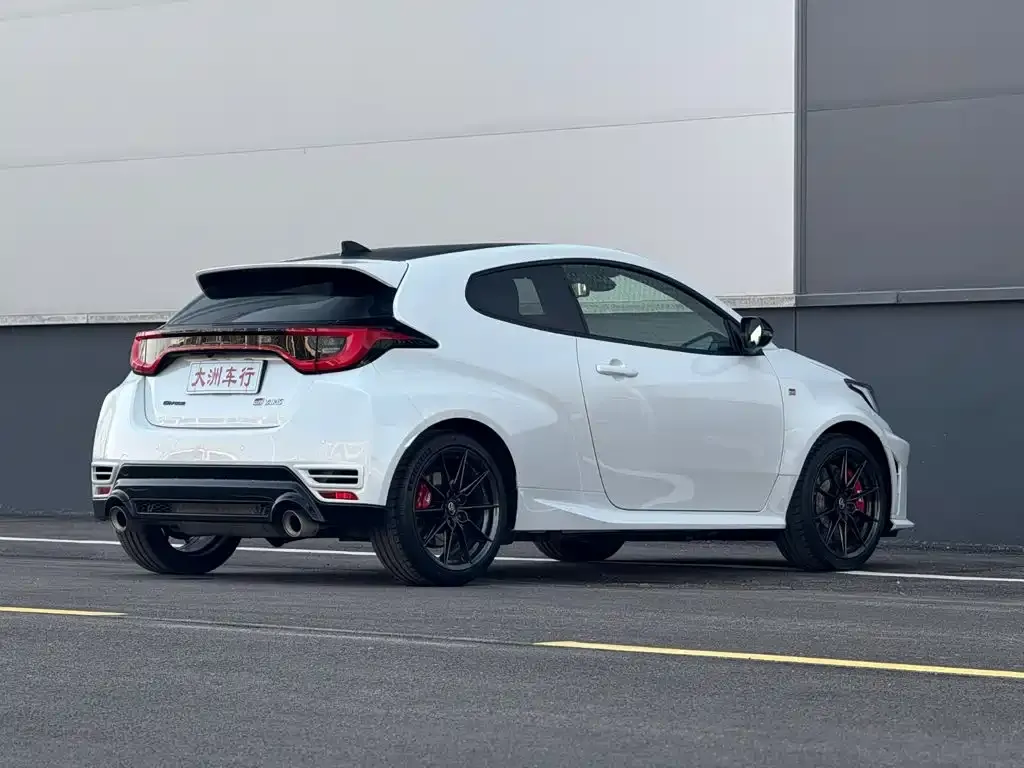 Toyota GR YARIS — фото 4