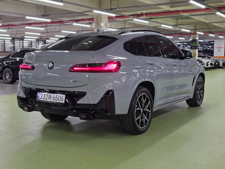 BMW X4 — фото 9