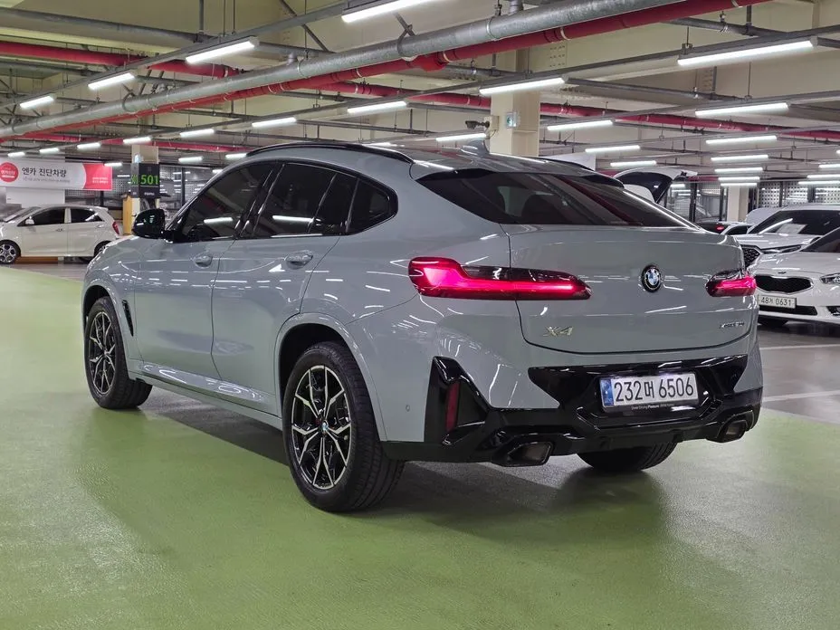 BMW X4 — фото 10
