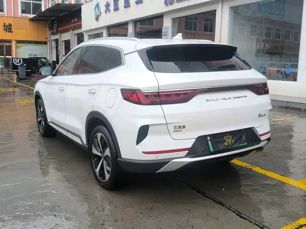 BYD PLUS New Energy — фото 2