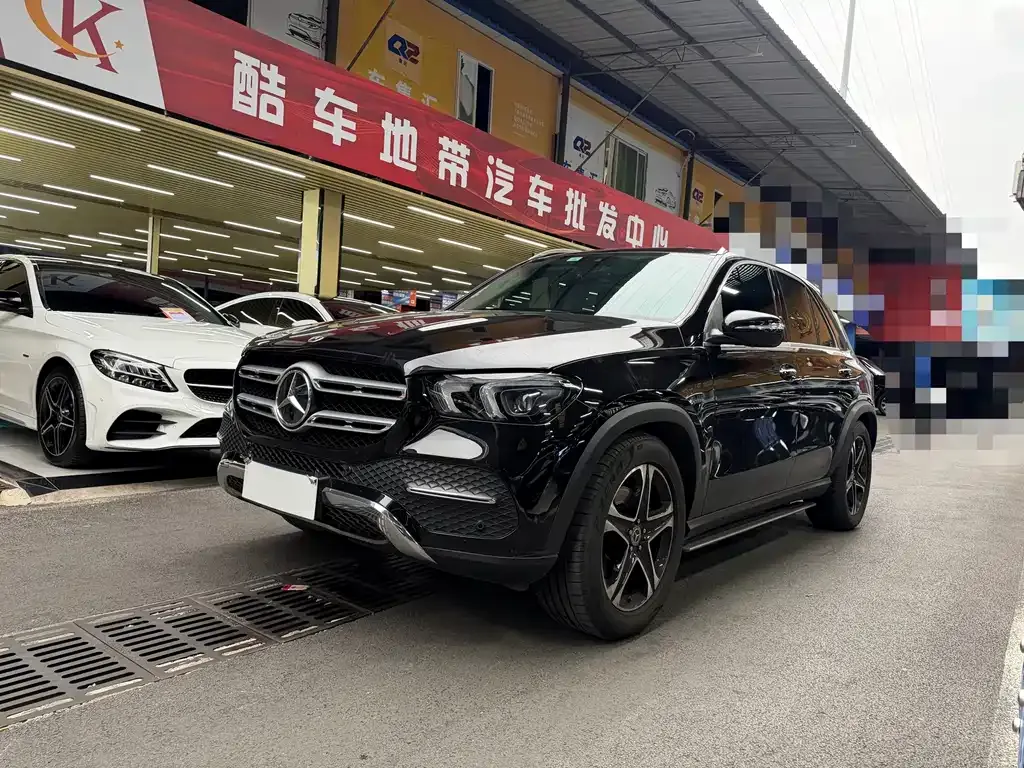 Mercedes-Benz GLE (Import) — фото 1
