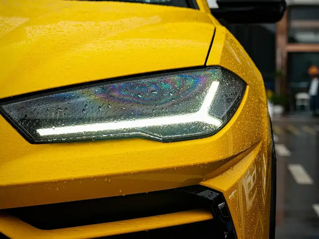 Lamborghini Urus — фото 9