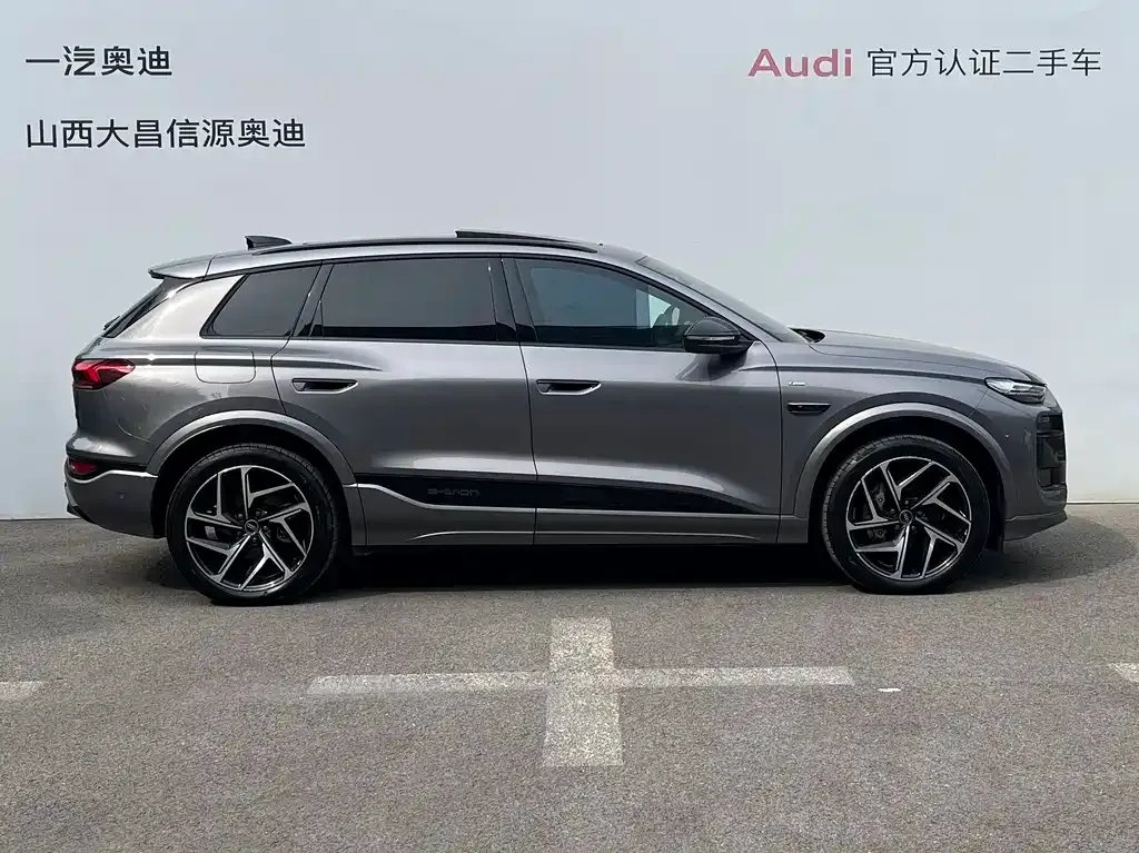 Audi Q6L e-tron — фото 3
