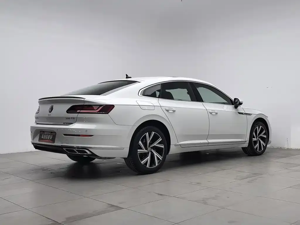 Volkswagen CC — фото 8