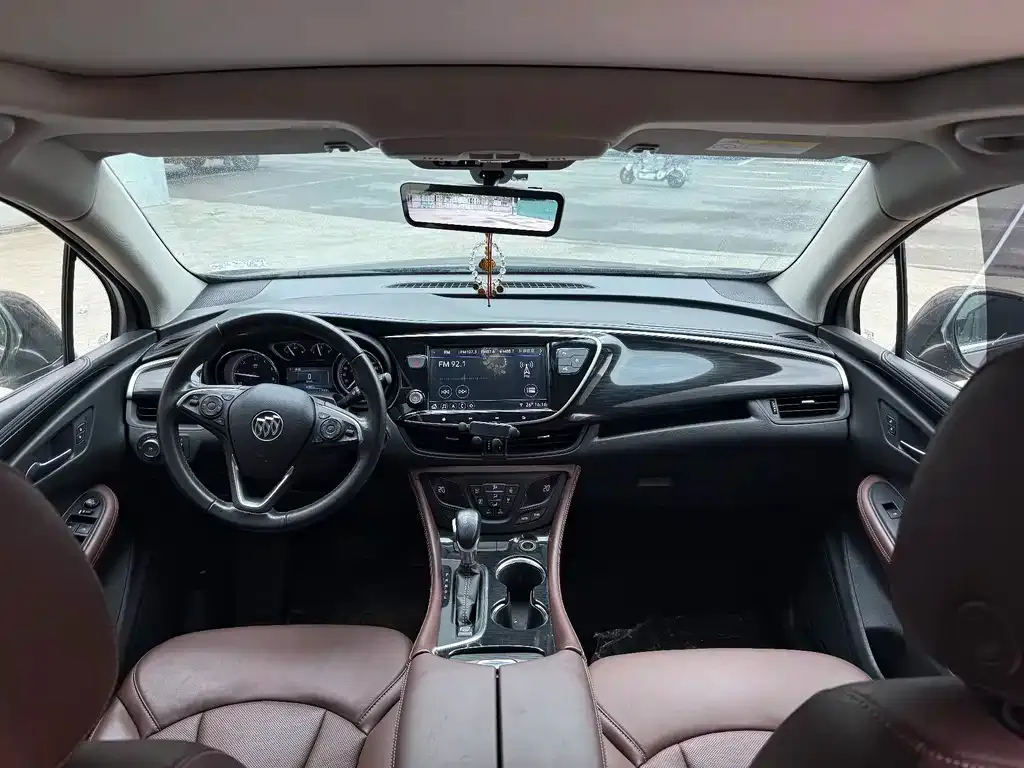 Buick Envision Plus — фото 3
