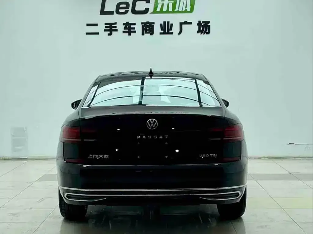 Volkswagen Passat — фото 6