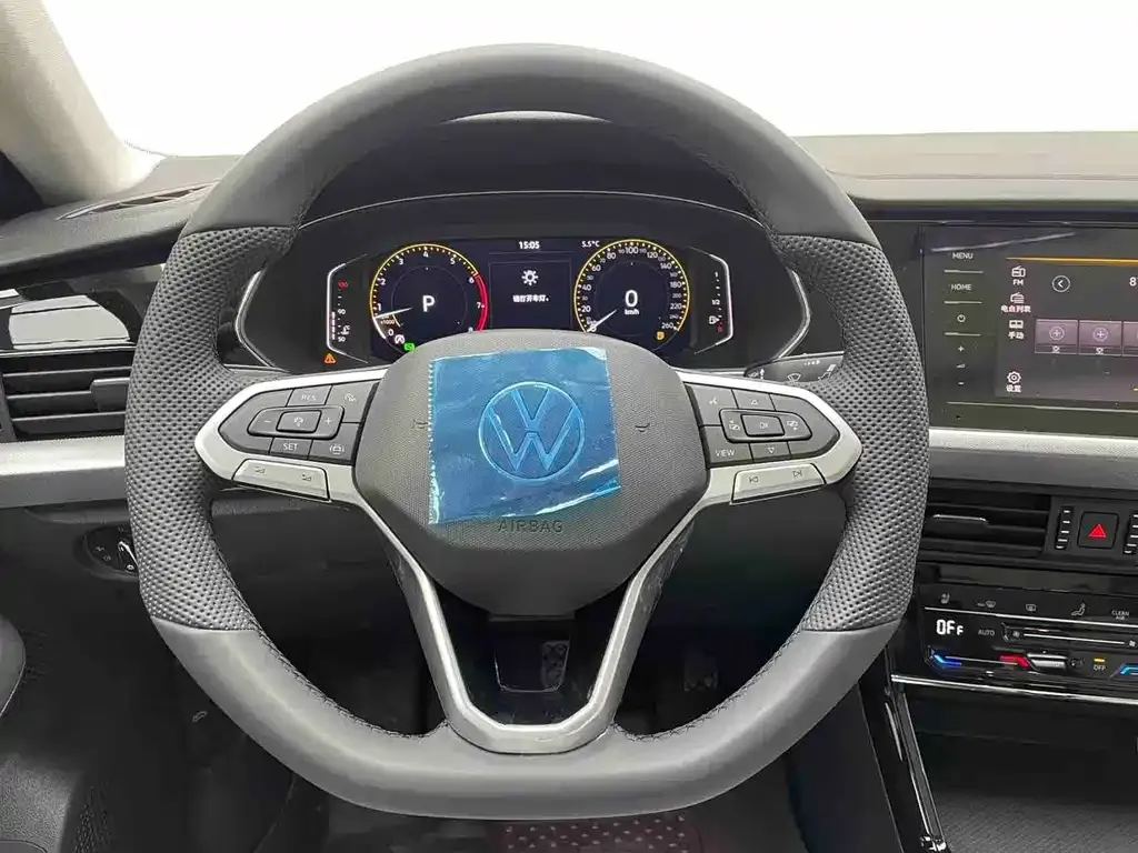 Volkswagen Passat — фото 7
