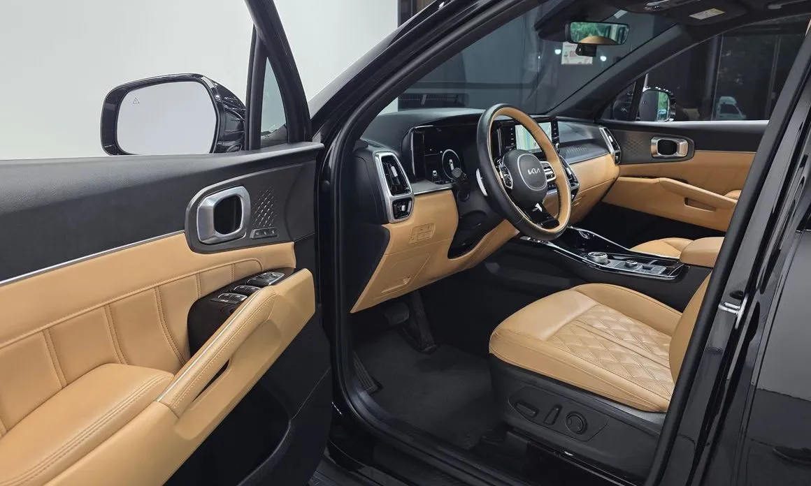 Kia Sorento — фото 10