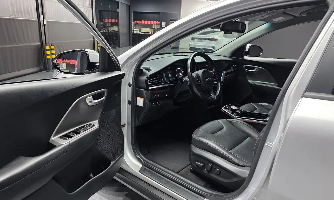 Kia Niro — фото 10