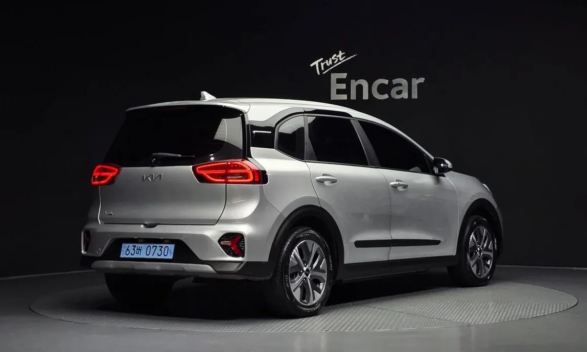 Kia Niro — фото 5