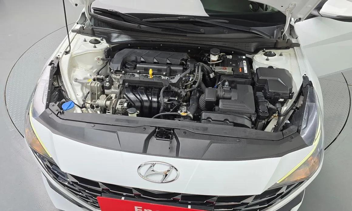 Hyundai AVANTE — фото 9