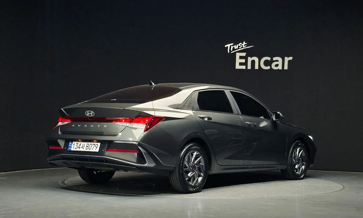 Hyundai AVANTE — фото 5