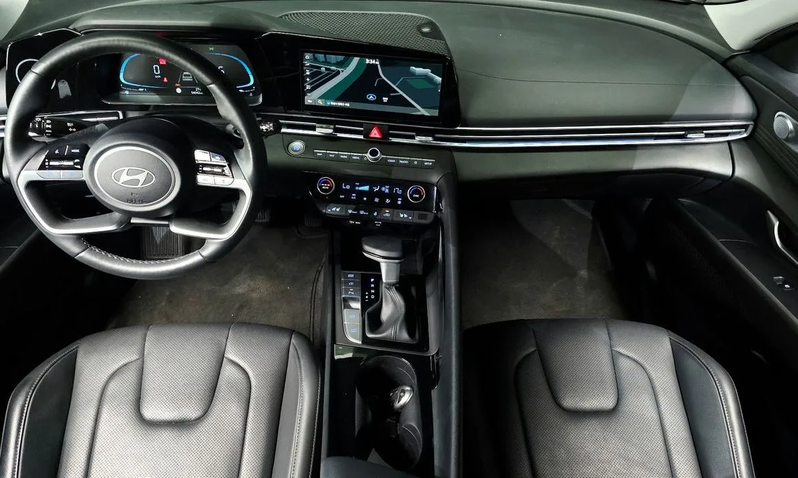Hyundai AVANTE — фото 9