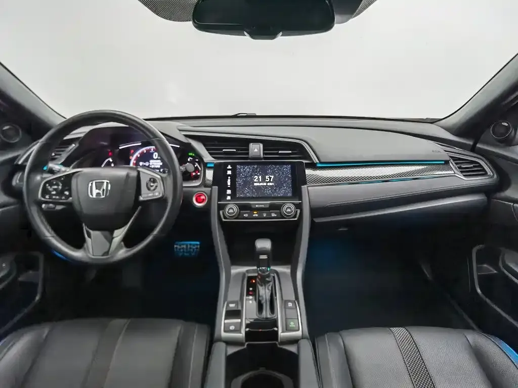 Honda Civic — фото 7