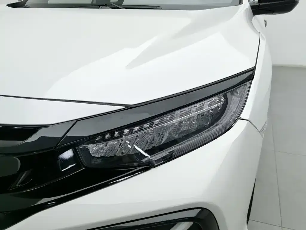 Honda Civic — фото 4