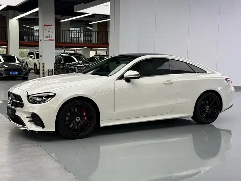 Mercedes-Benz E-Class (Import) — фото 1