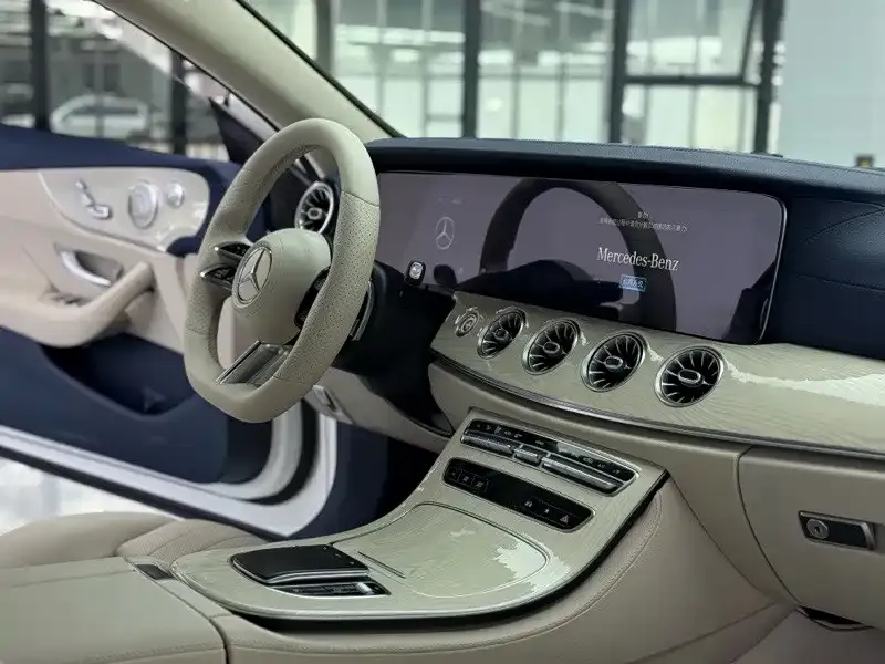 Mercedes-Benz E-Class (Import) — фото 3