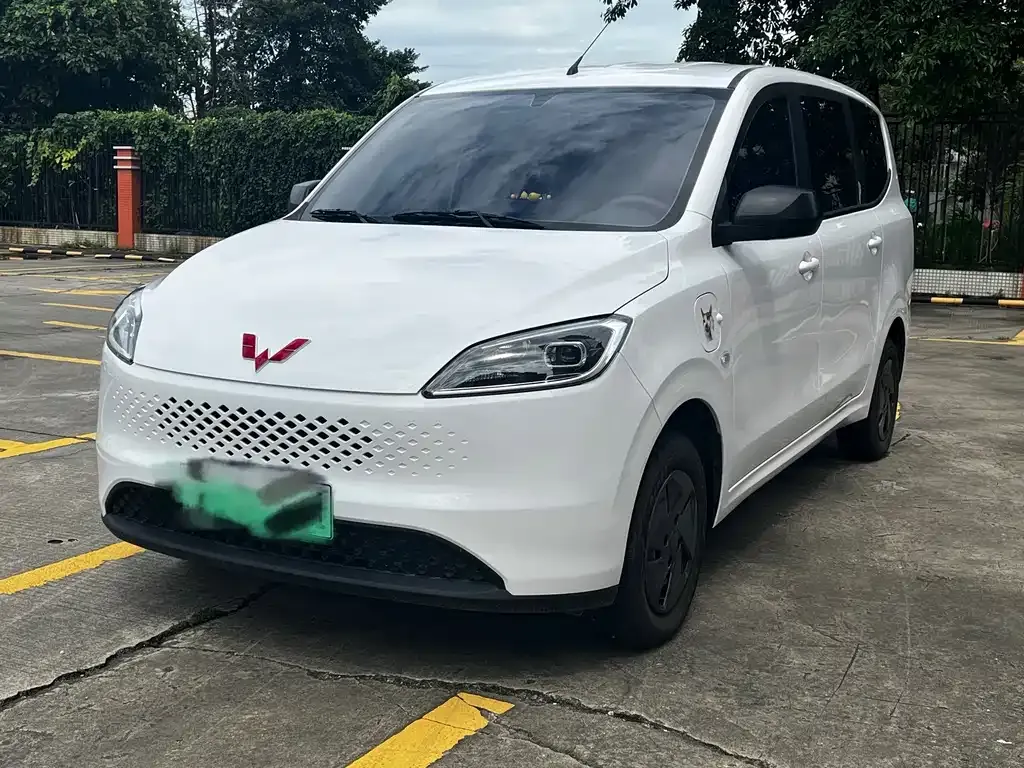 Wuling Hongguang EV — фото 1