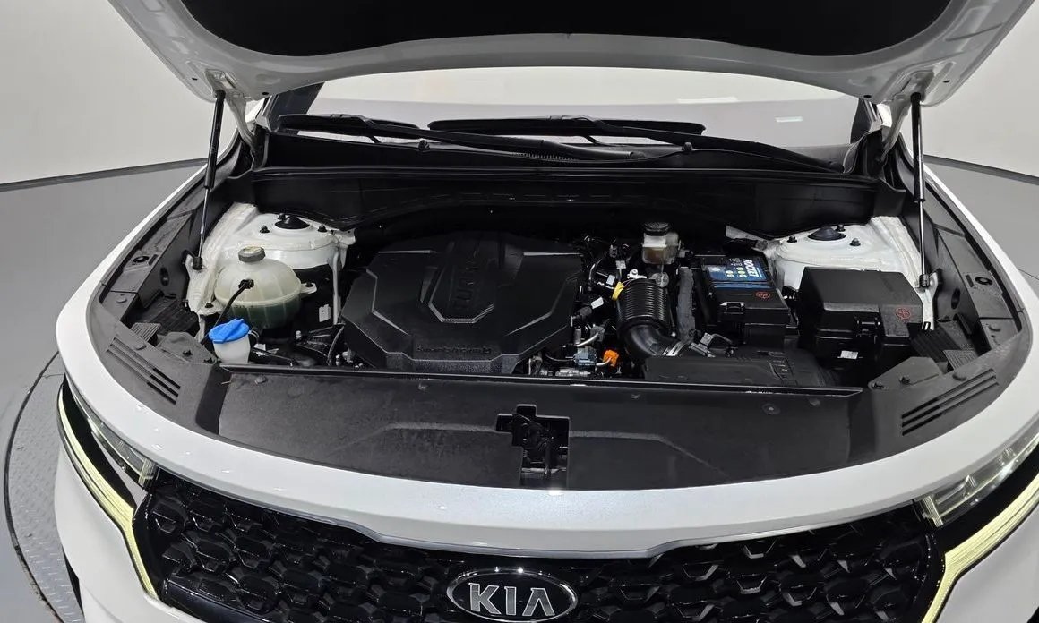Kia Sorento — фото 10