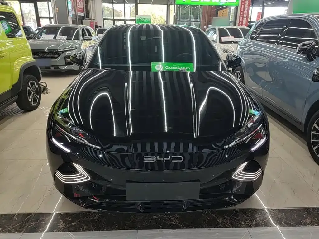 BYD Seal — фото 8