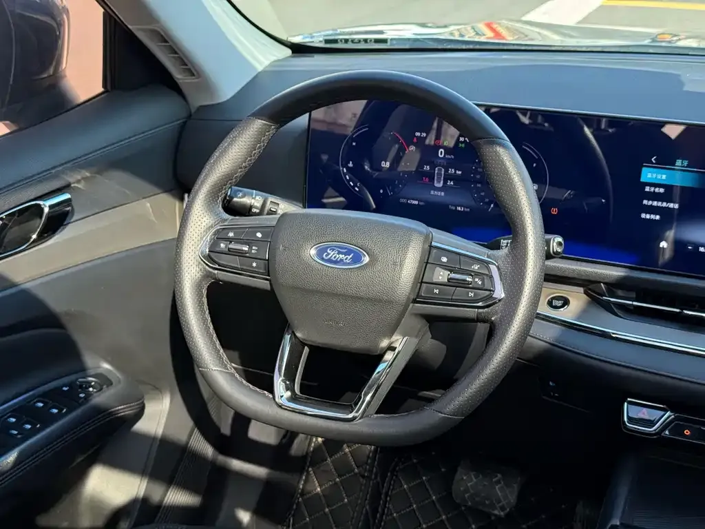 Ford Equator Sport — фото 4