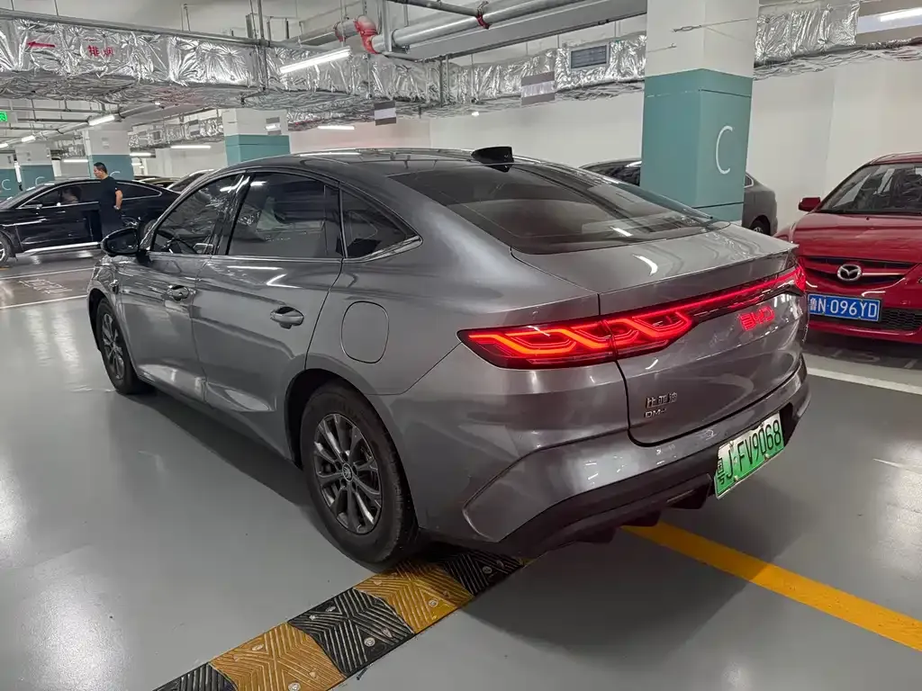 BYD Qin L — фото 7