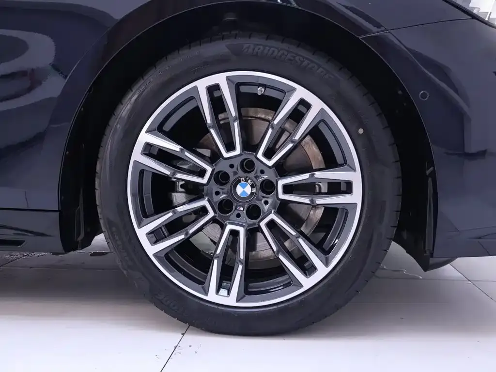 BMW 5 Series (Import) — фото 10