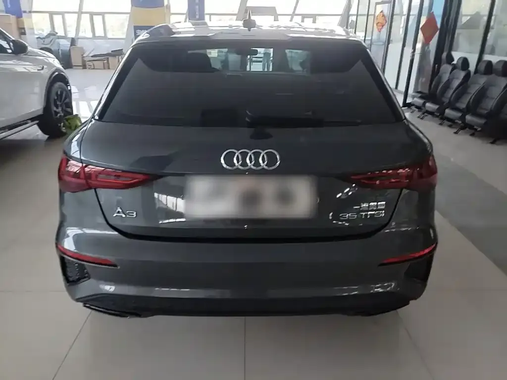 Audi A3 — фото 2
