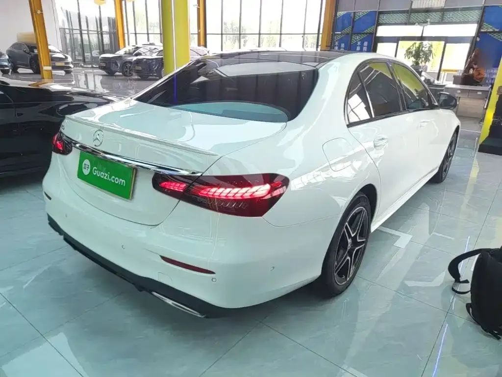 Mercedes-Benz E-Class (Import) — фото 4