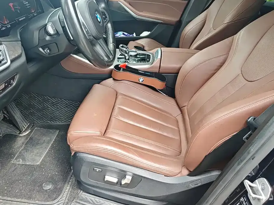 BMW X5 (Import) — фото 3