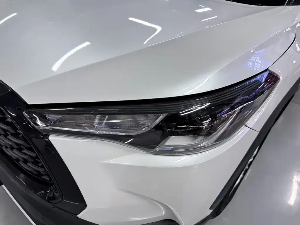 Toyota Corolla Cross — фото 8