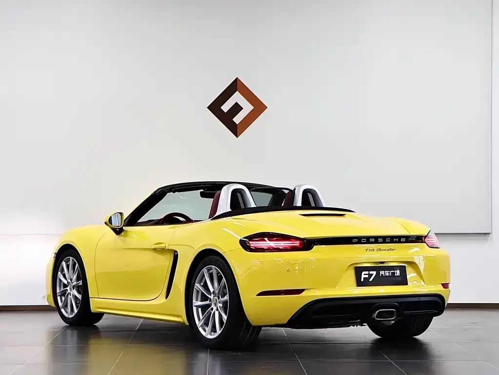 Porsche 718 — фото 4