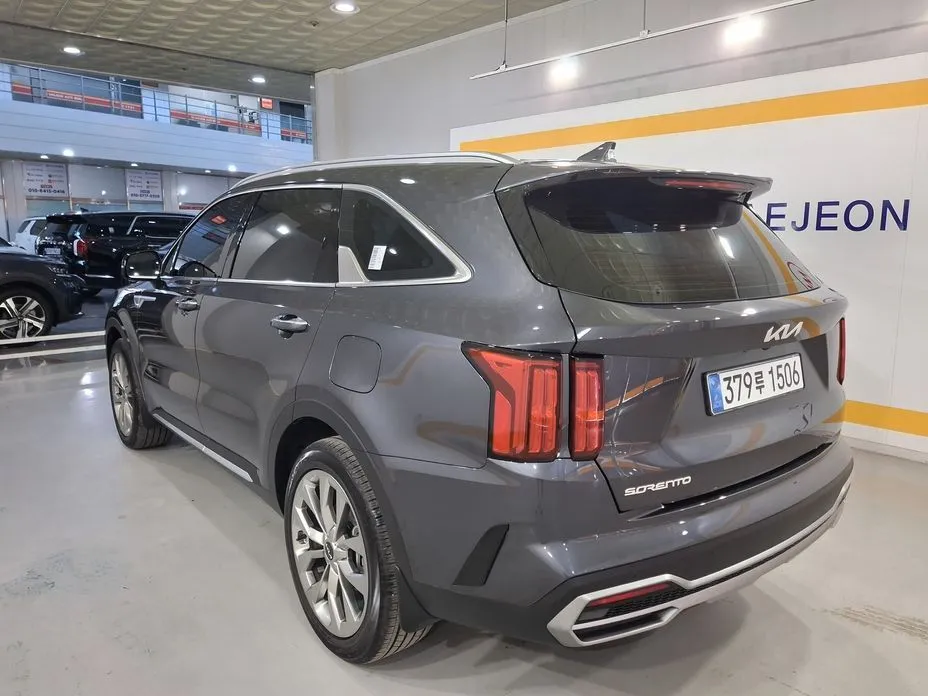 Kia Sorento — фото 2