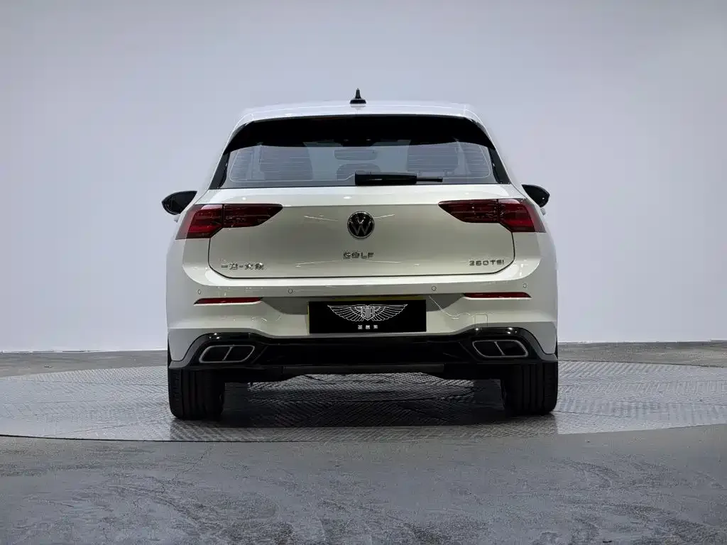 Volkswagen Golf — фото 2