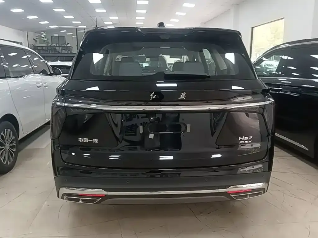 Hongqi HS7 PHEV — фото 10