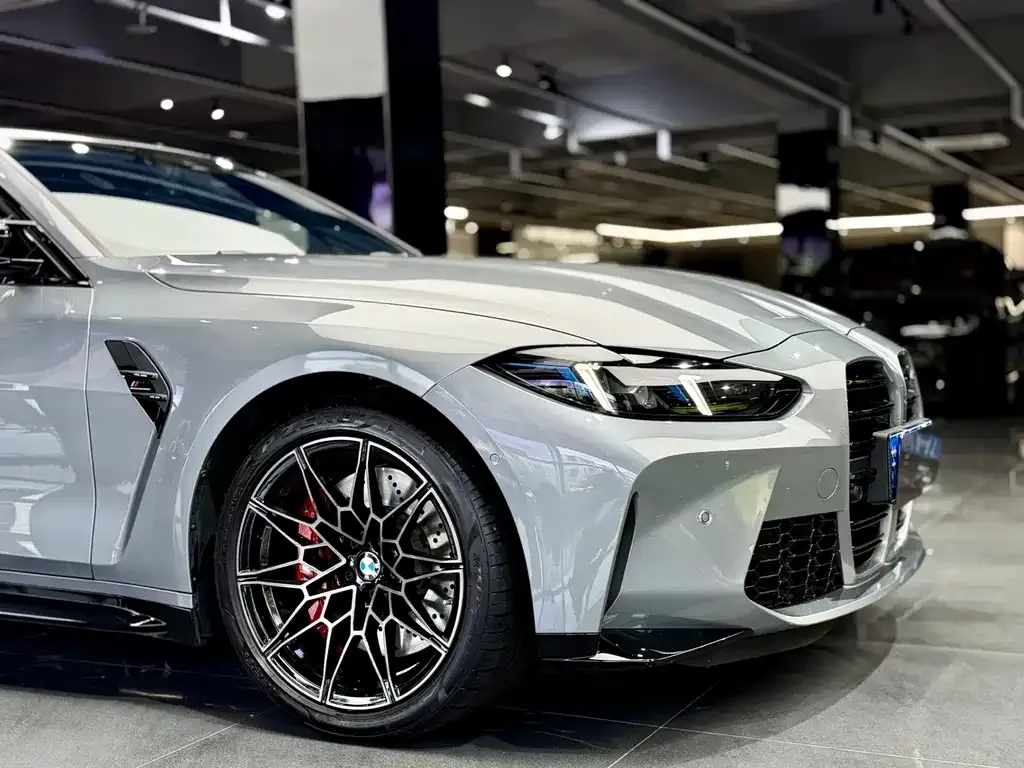 BMW M4 — фото 7