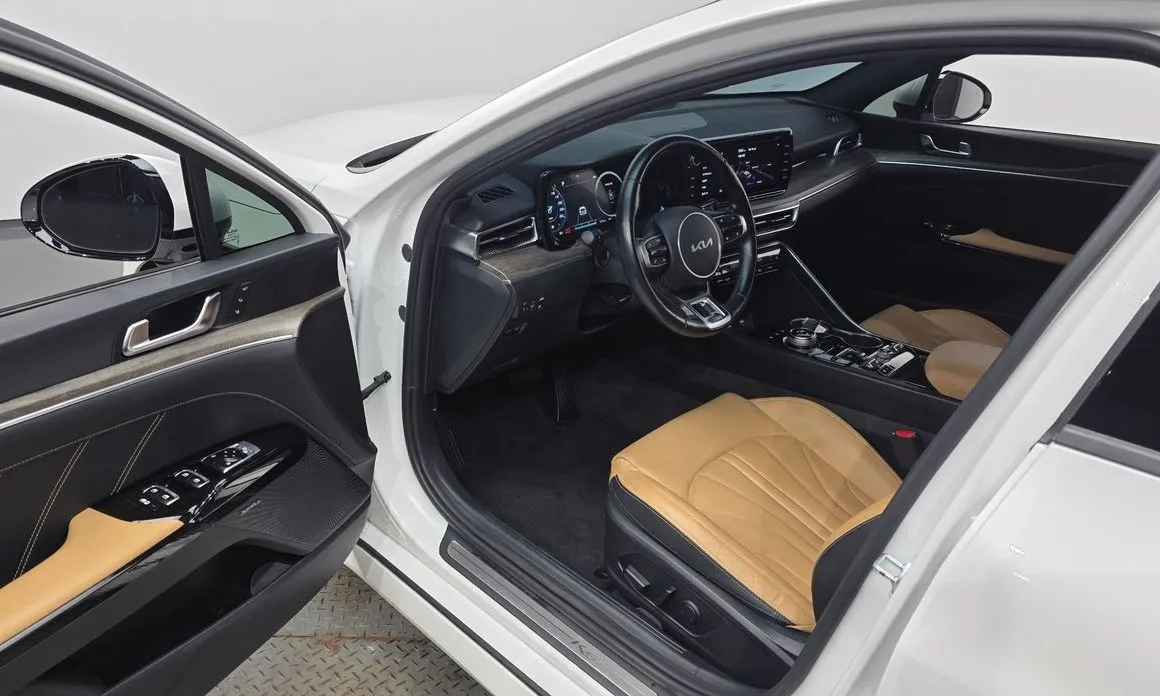 Kia K5 — фото 6