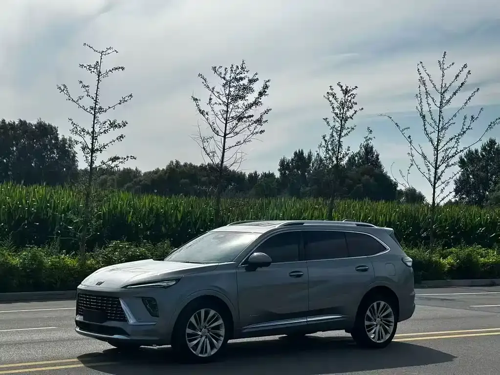 Buick Envision Plus — фото 1