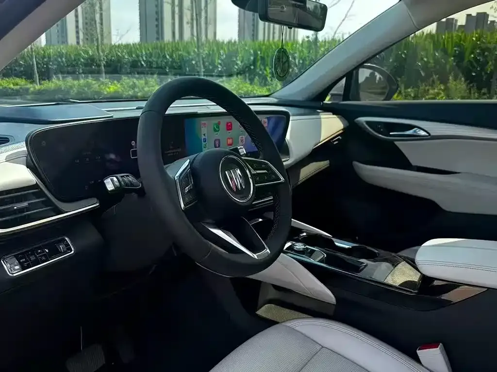 Buick Envision Plus — фото 7