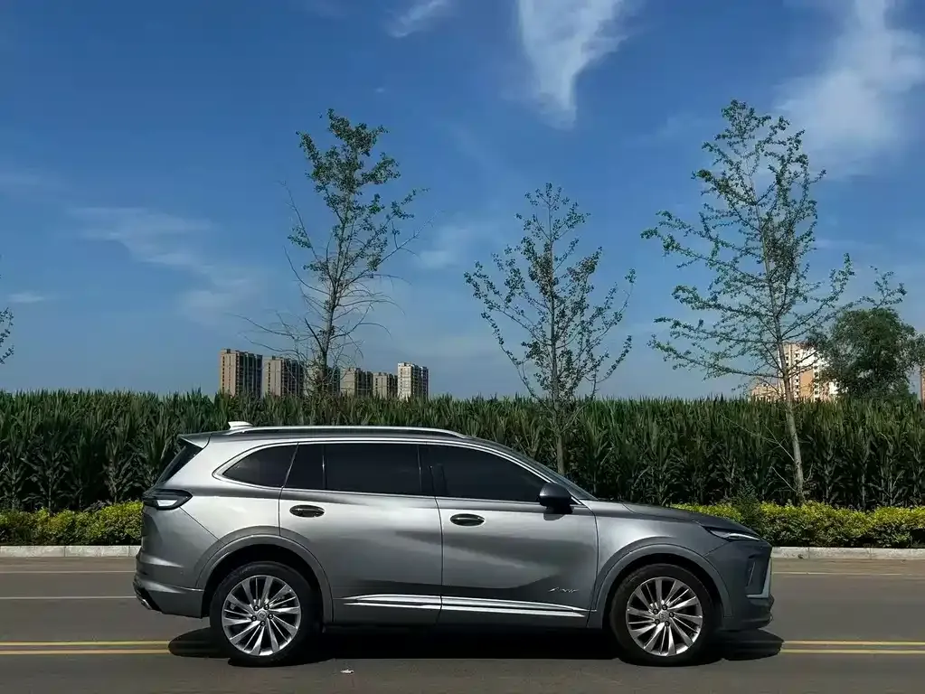 Buick Envision Plus — фото 3