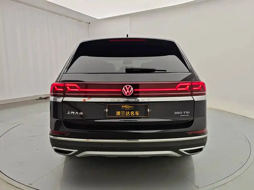 Volkswagen Teramont X — фото 10