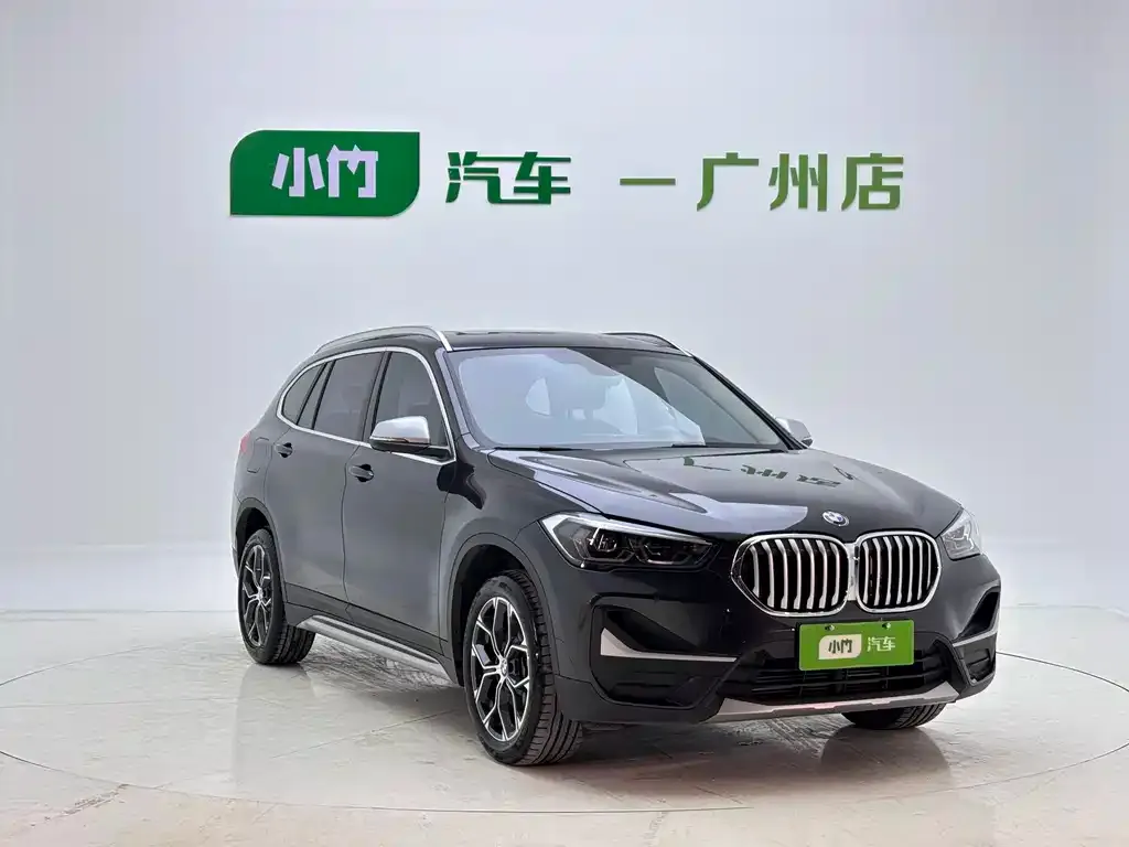 BMW X1 — фото 10