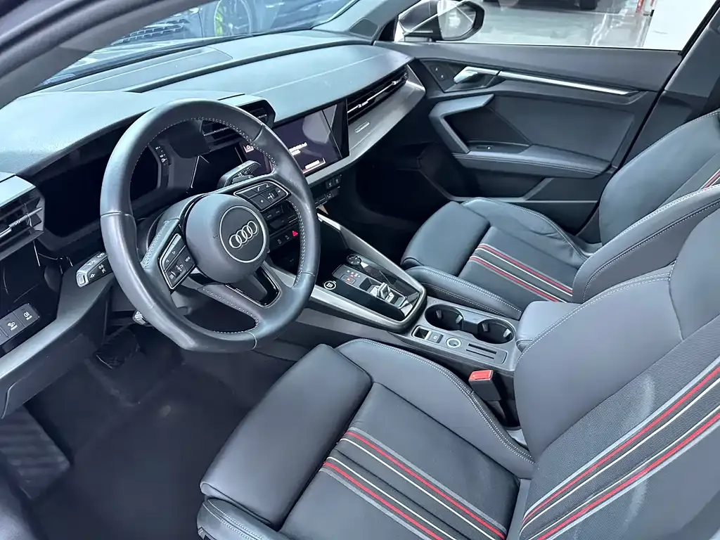Audi A3 — фото 8