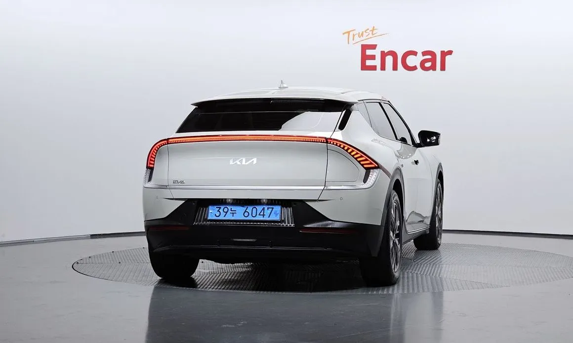 Kia EV6 — фото 3