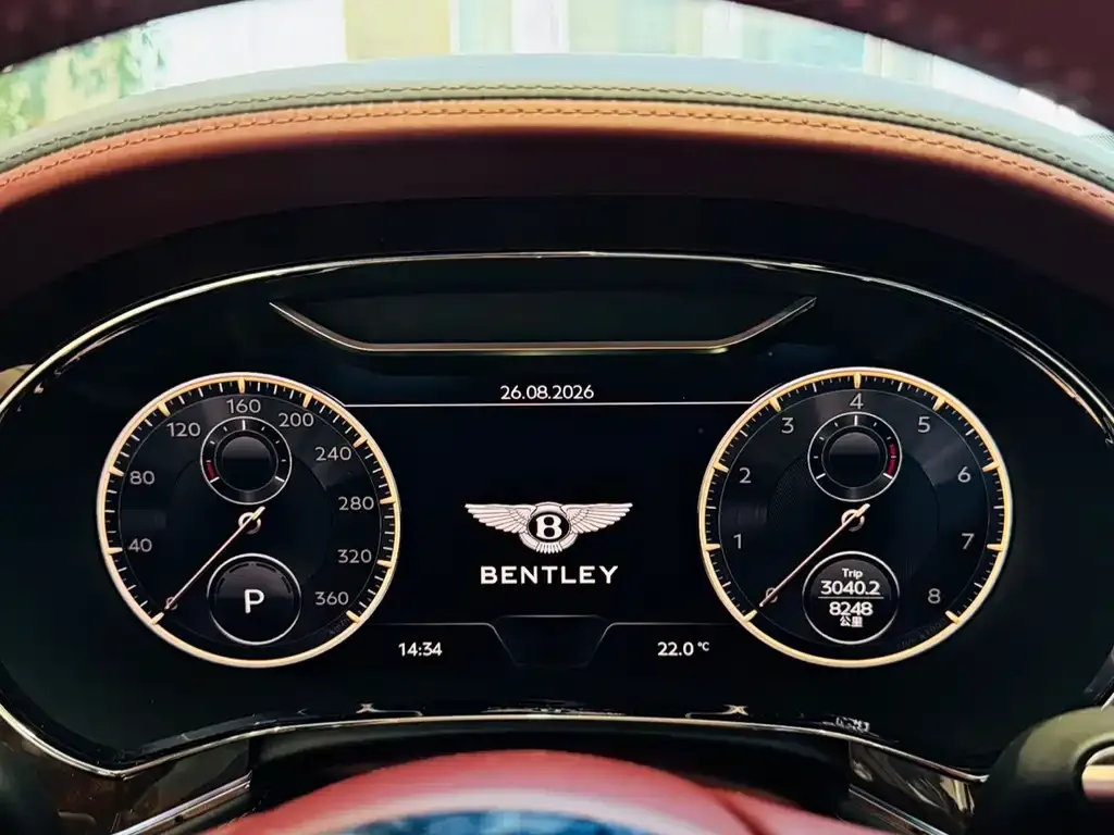 Bentley Flying Spur — фото 3