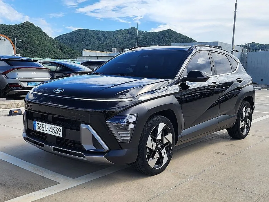 Hyundai Kona — фото 1