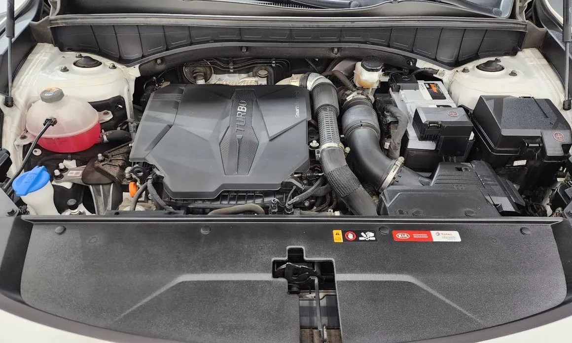 Kia Sorento — фото 10