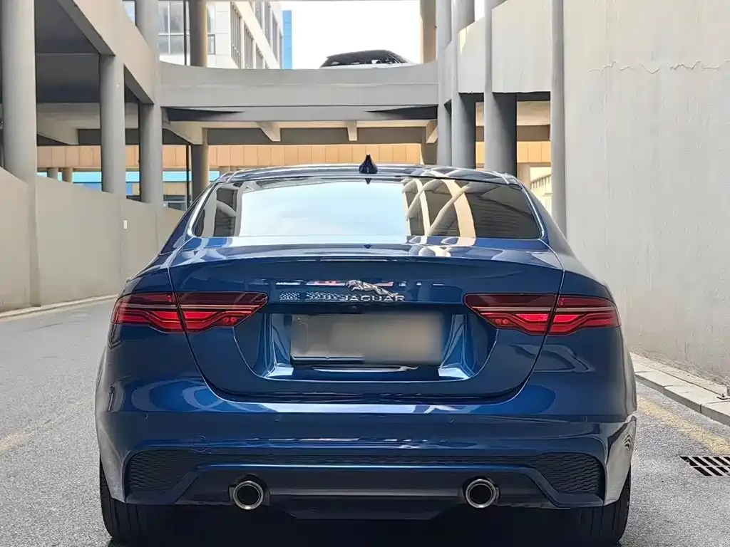 Jaguar XEL — фото 10