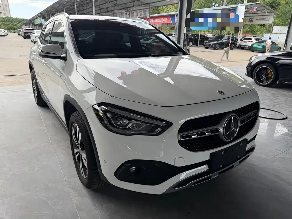 Mercedes-Benz GLA — фото 3