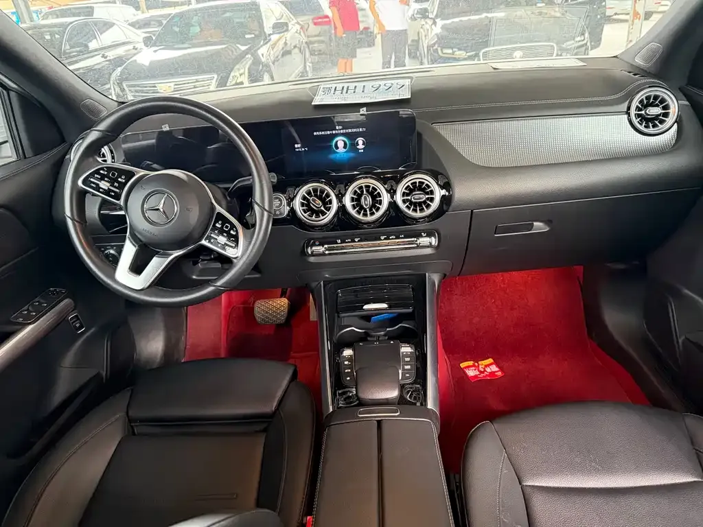 Mercedes-Benz GLA — фото 2